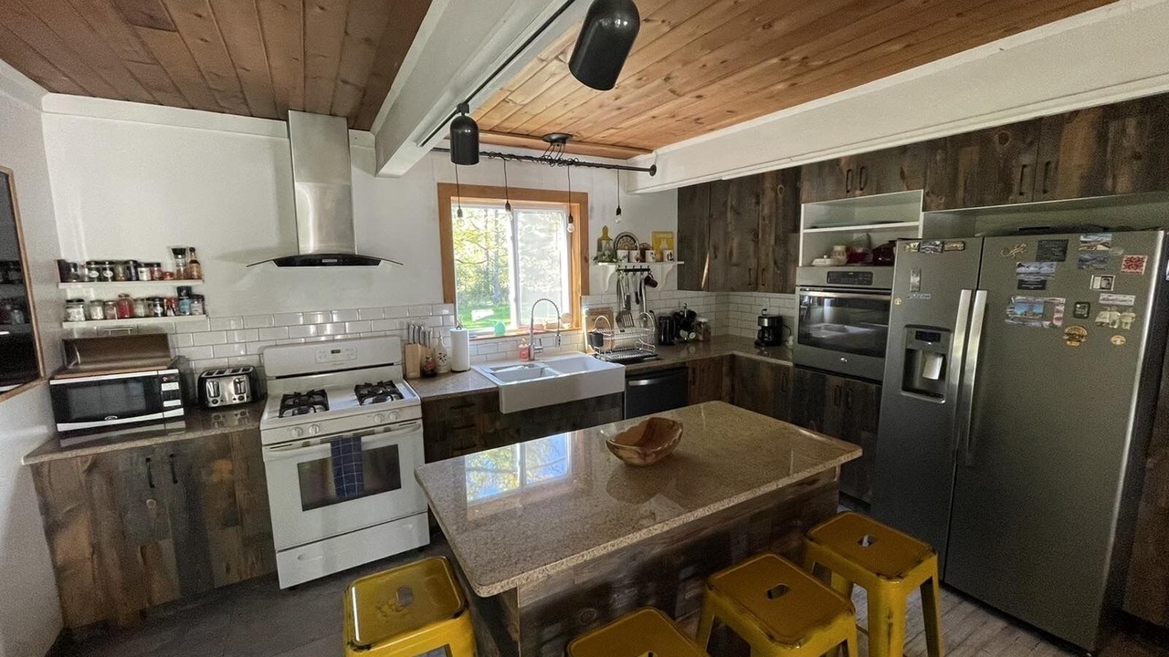 Photo of Kitchen in High Falls