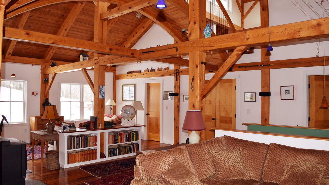 Photo of Livingroom in Huntington