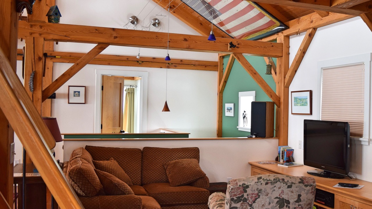 Photo of Livingroom in Huntington