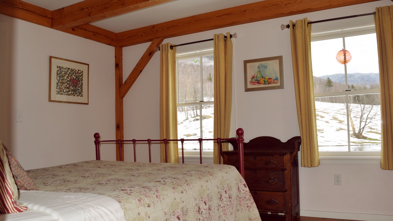 Photo of Bedroom in Huntington