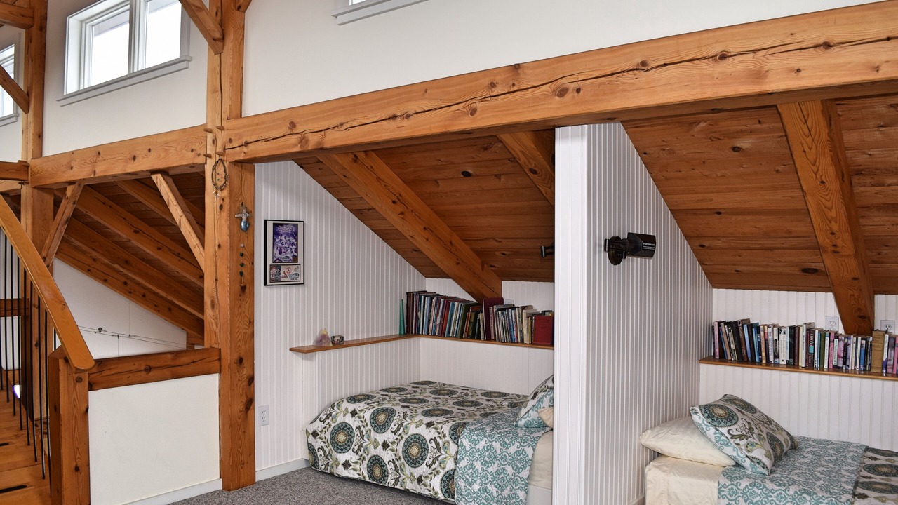 Photo of Bedroom in Huntington