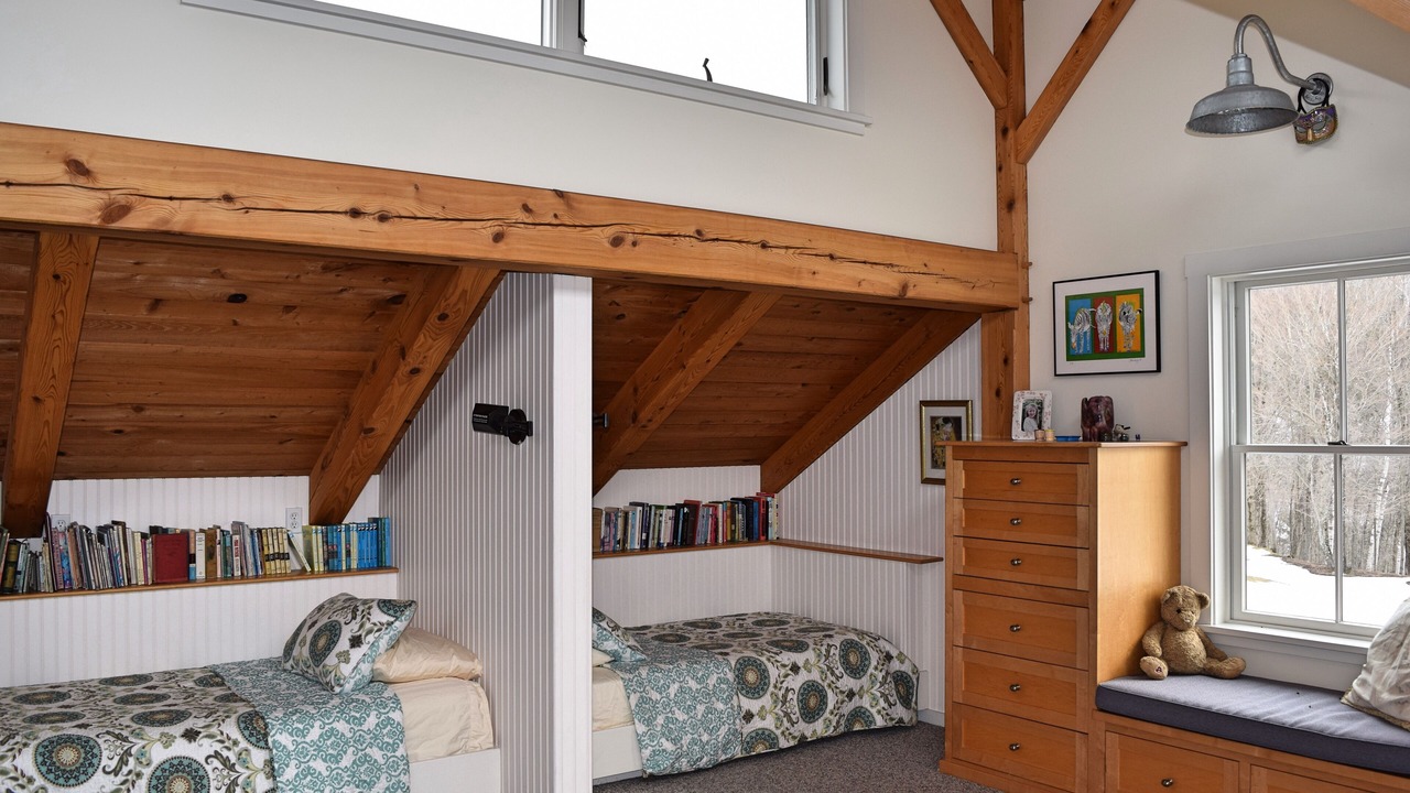 Photo of Bedroom in Huntington