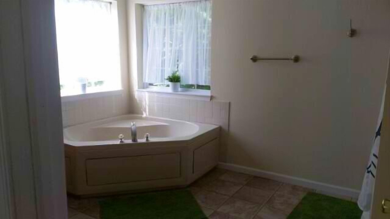 Photo of Bathroom in Long Pond