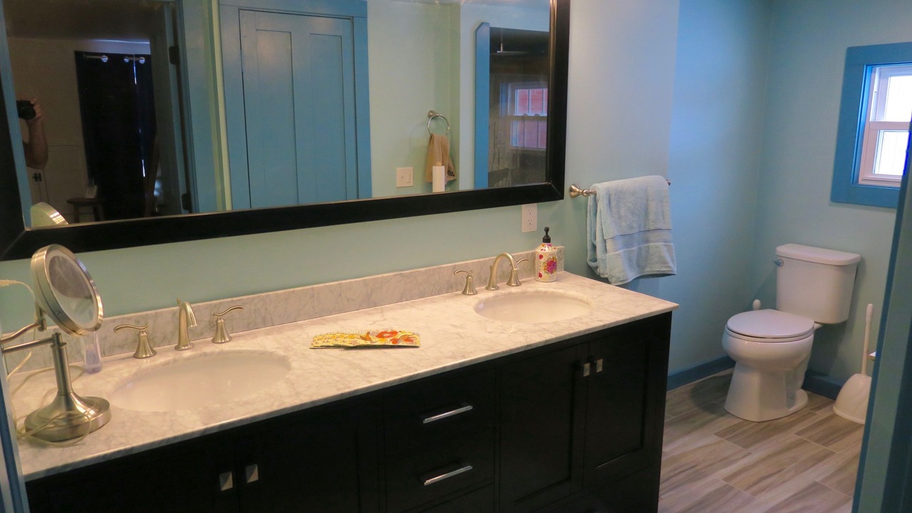 Photo of Bathroom in Washington