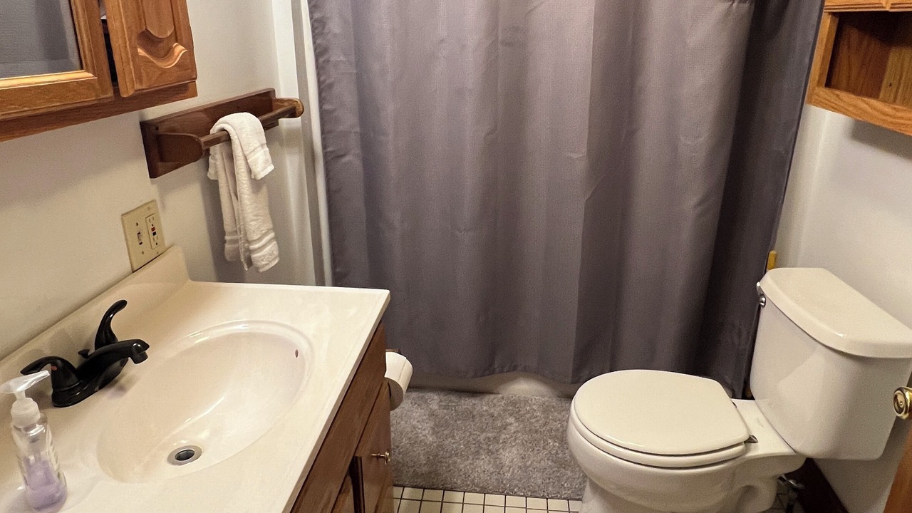Photo of Bathroom in Watkins Glen