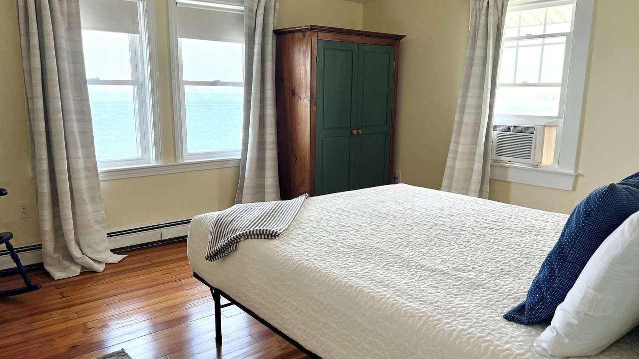 Photo of Bedroom in Scituate
