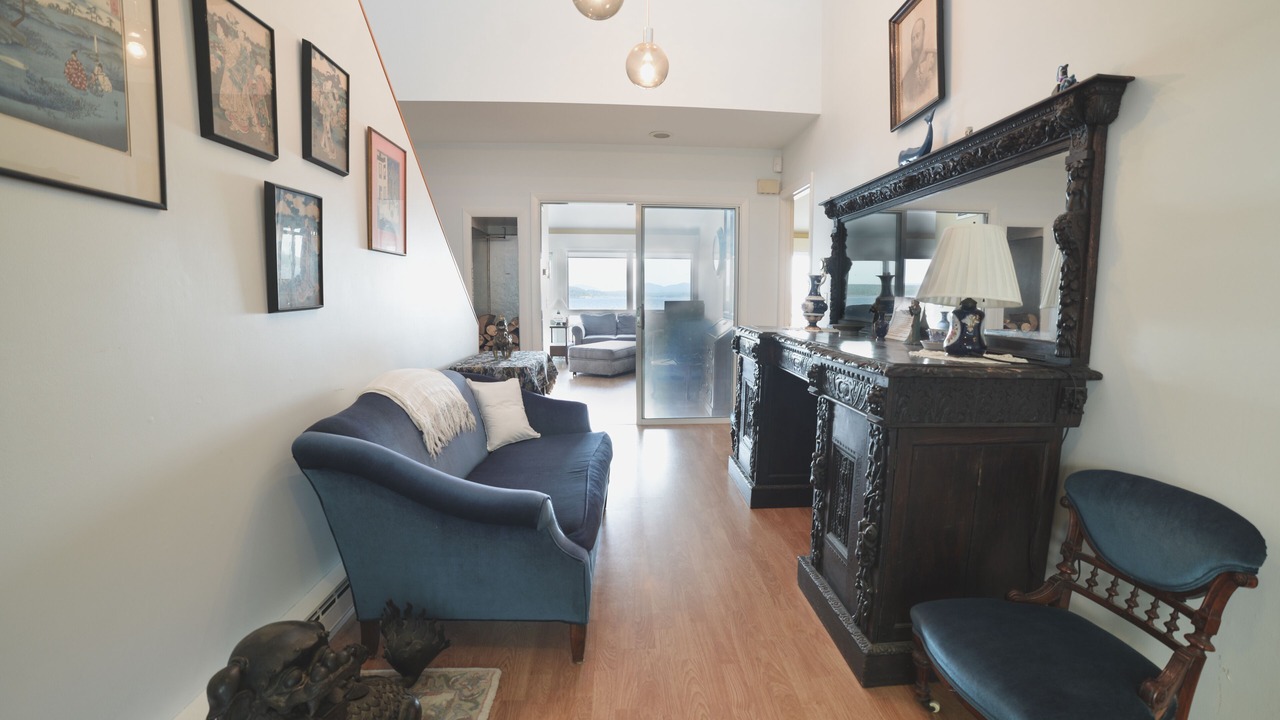 Photo of Bedroom in Trenton