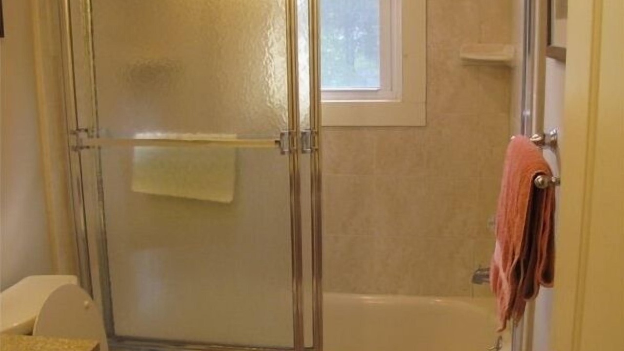 Photo of Bathroom in Peconic