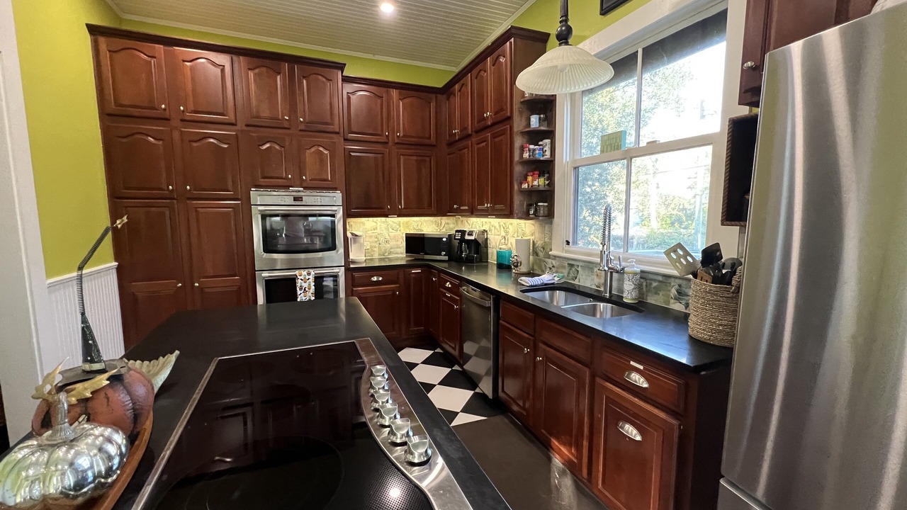 Photo of Kitchen in San Jacinto