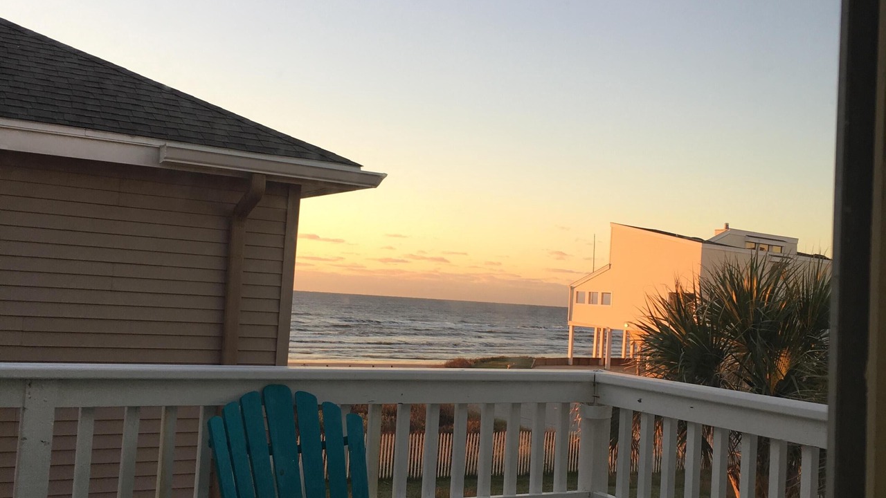 Photo of Bedroom in Pirates Beach