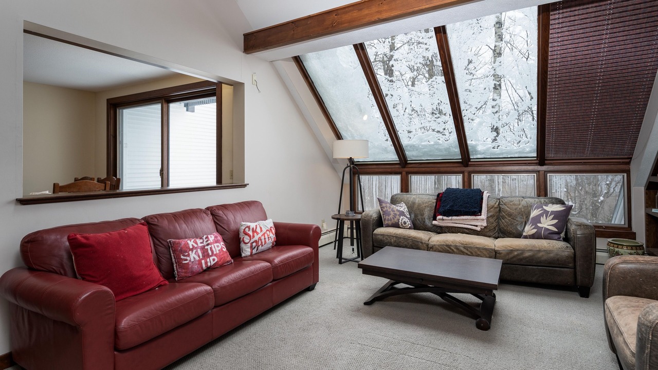 Photo of Livingroom in Central Vermont- Killington