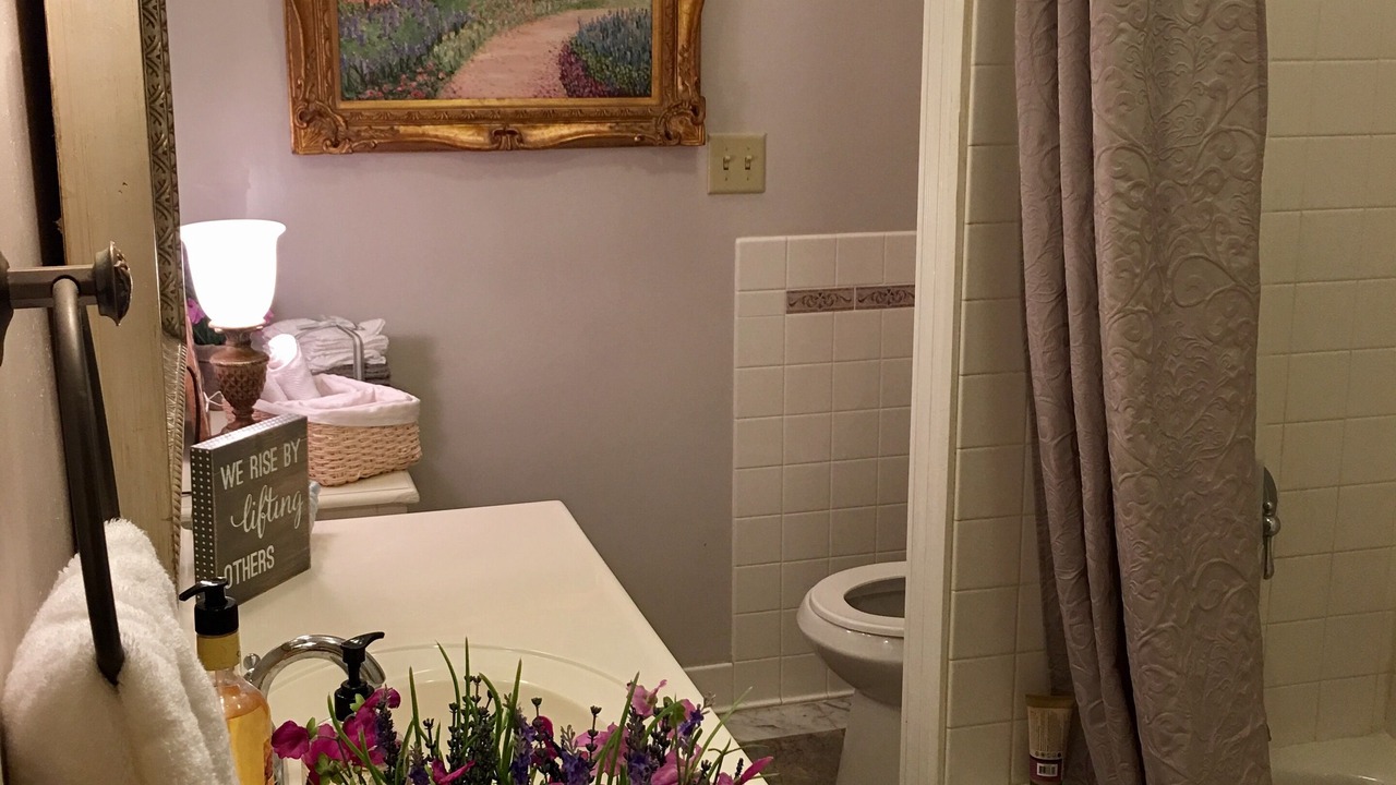 Photo of Bathroom in Galveston