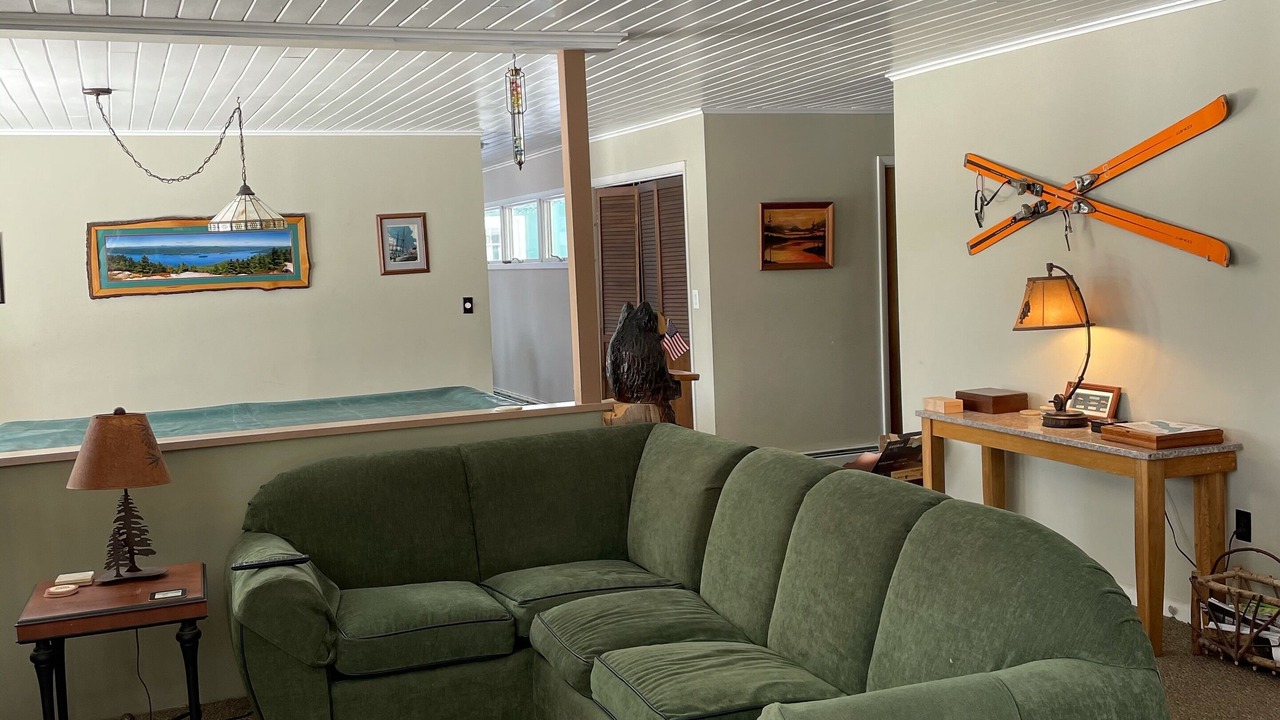 Photo of Livingroom in Schroon Lake