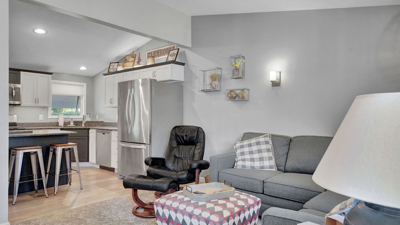 Photo of Livingroom in Chaffee