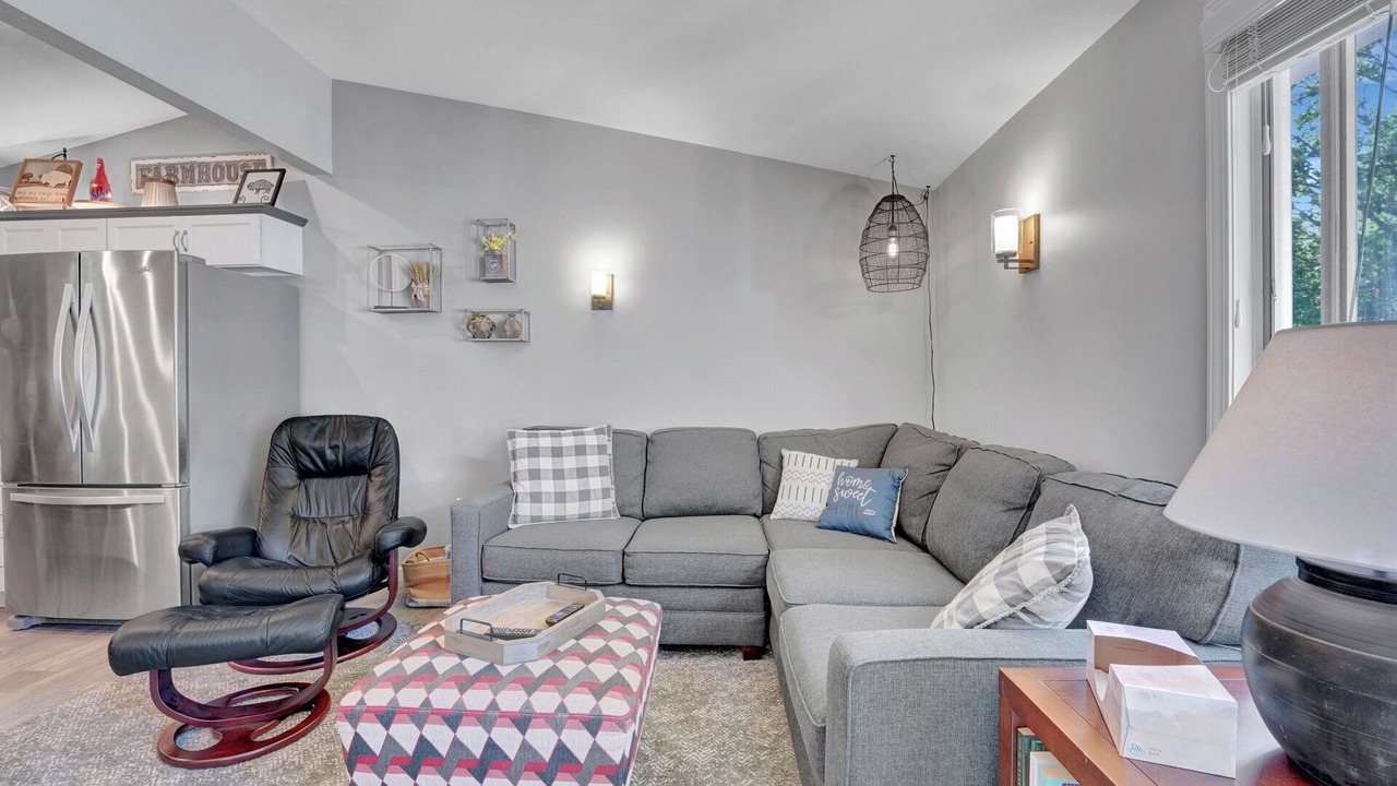 Photo of Livingroom in Chaffee