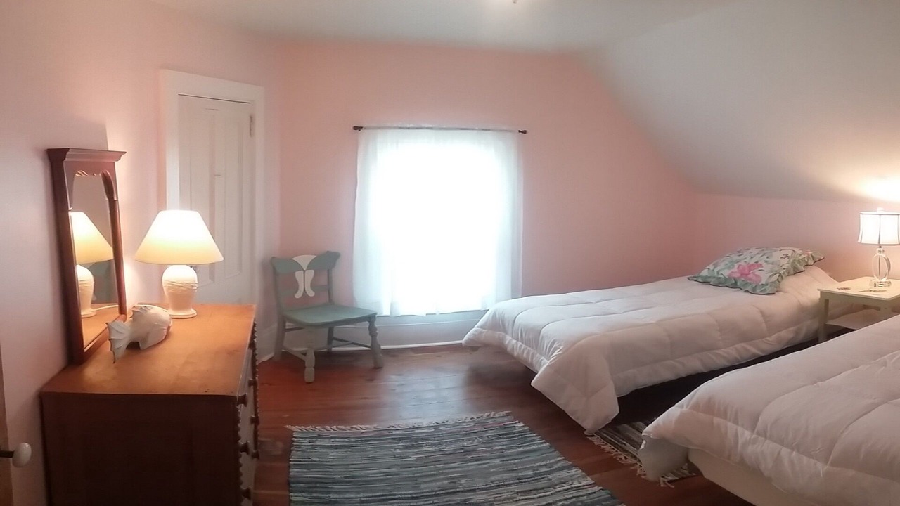 Photo of Bedroom in Jonesport