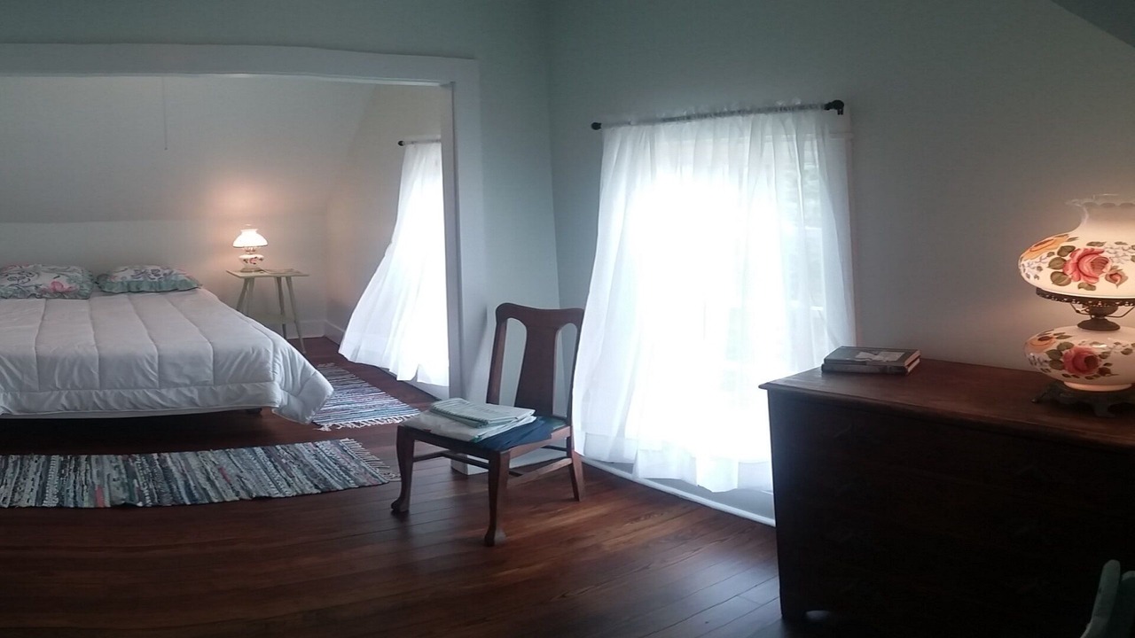 Photo of Bedroom in Jonesport