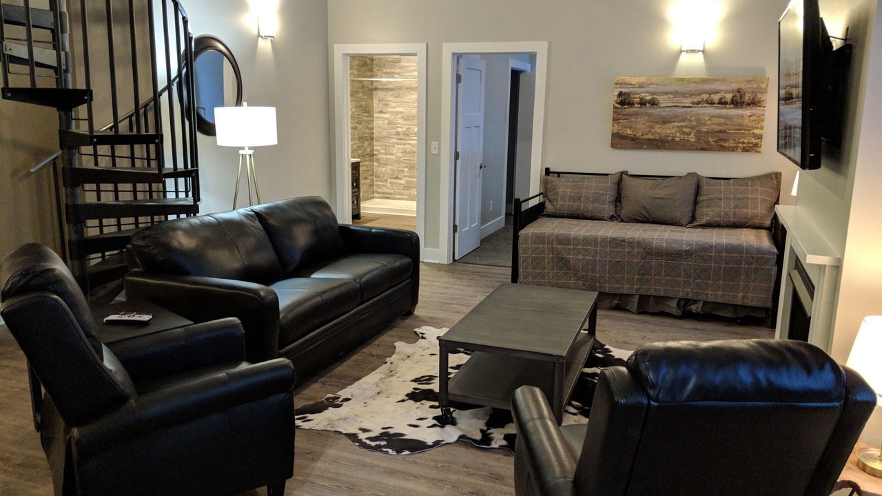 Photo of Livingroom in Ellicottville