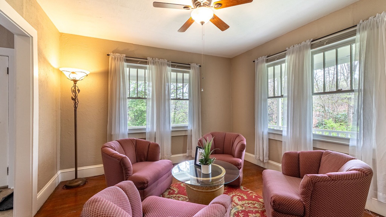 Photo of Livingroom in Fayetteville