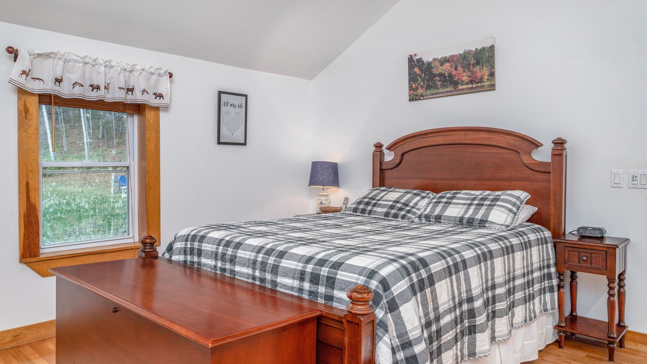 Photo of Bedroom in Acworth