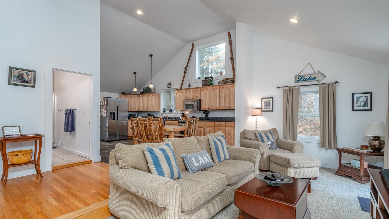 Photo of Livingroom in Acworth
