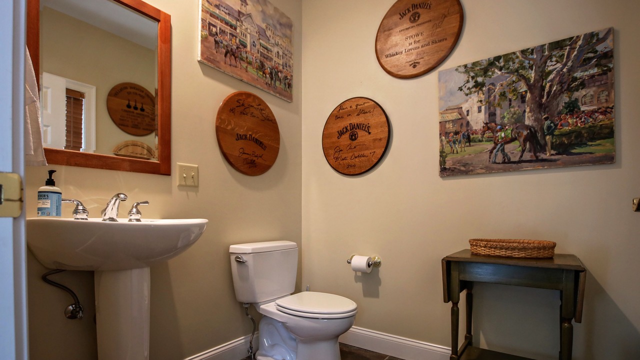 Photo of Bedroom in Stowe Village Historic District