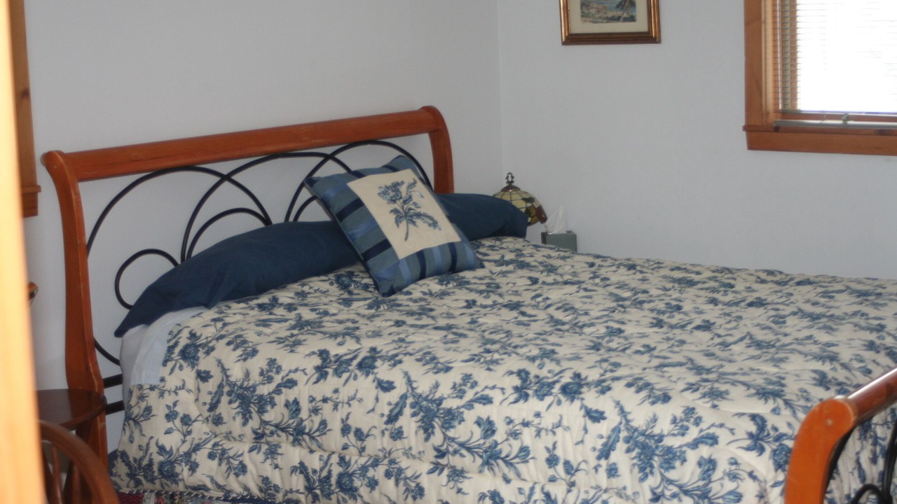 Photo of Bedroom in Malletts Bay