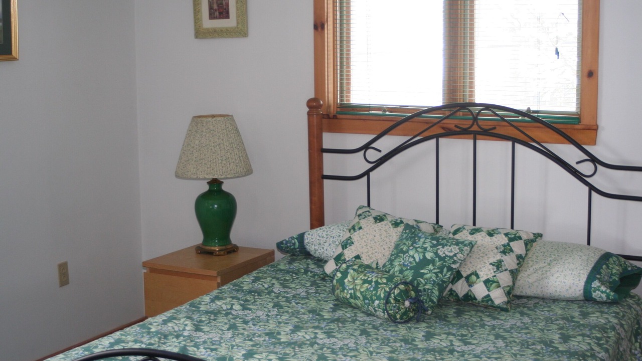 Photo of Bedroom in Malletts Bay