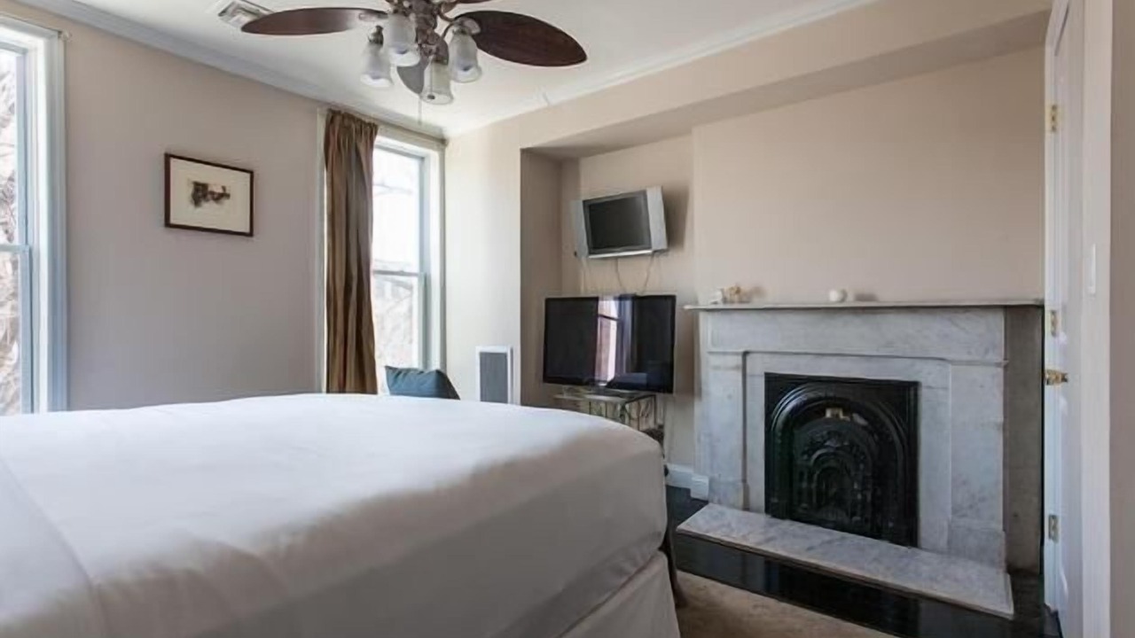 Photo of Bedroom in Clinton Hill