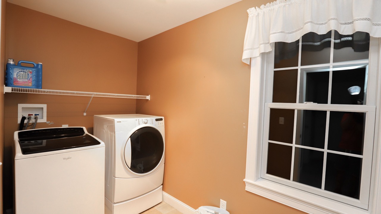 Photo of Bedroom in Sunapee