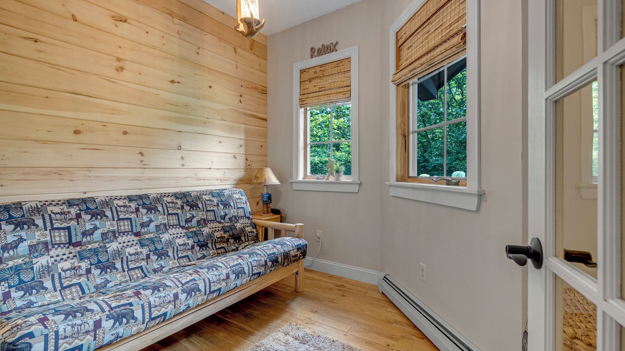 Photo of Livingroom in Conway