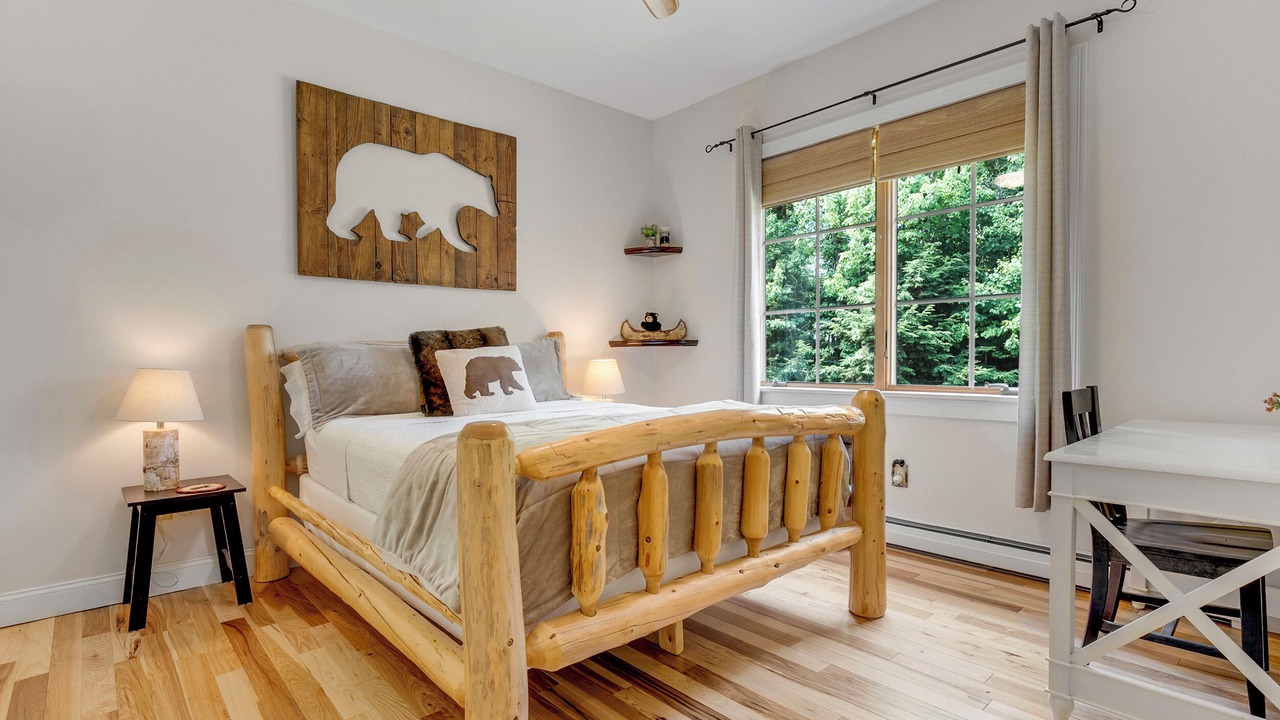 Photo of Bedroom in Conway