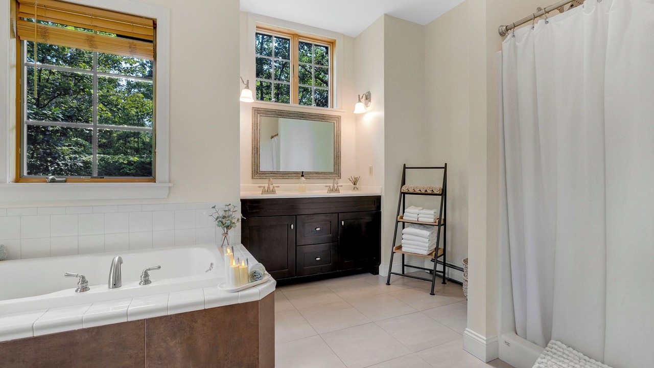 Photo of Bathroom in Conway
