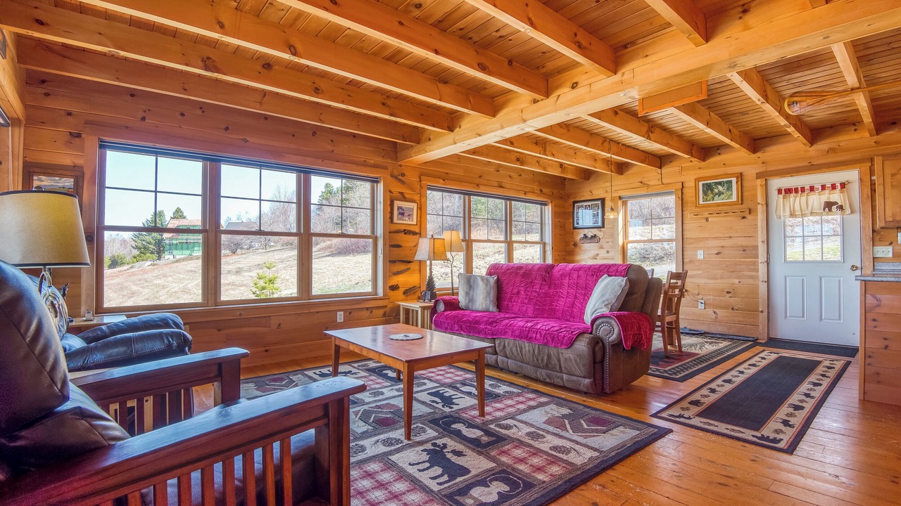 Photo of Livingroom in Rangeley