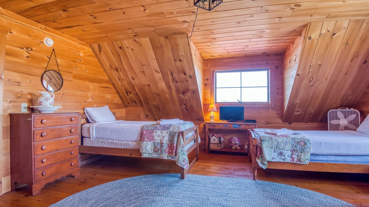 Photo of Bedroom in Rangeley