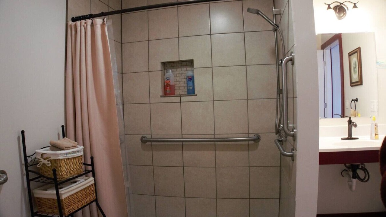 Photo of Bathroom in Hyde Park