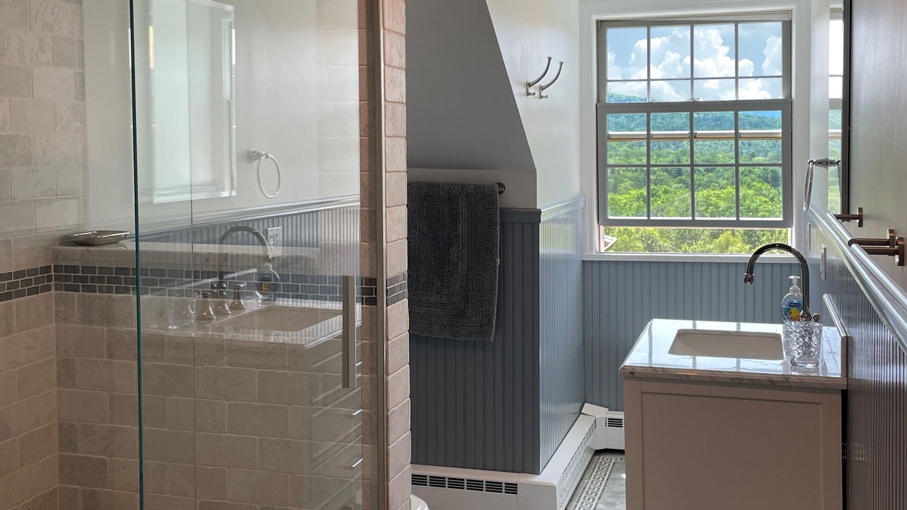 Photo of Bathroom in Tannersville