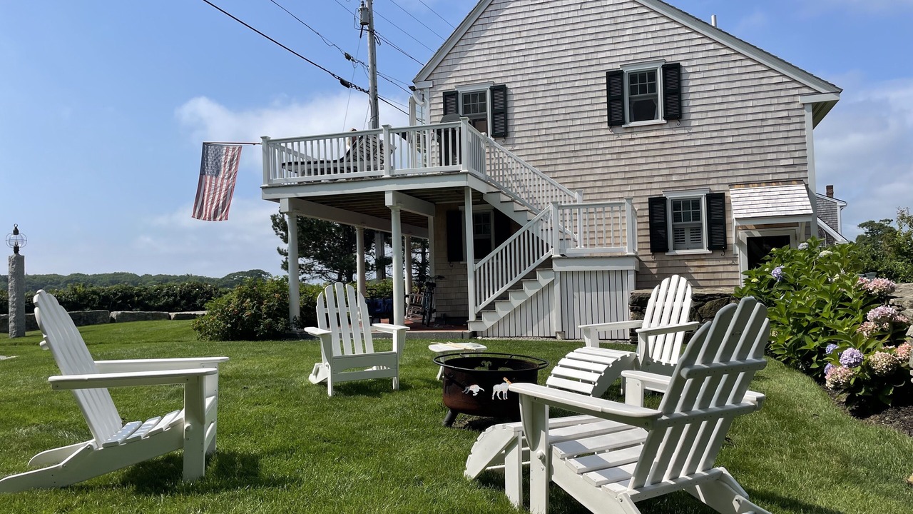Photo of Outdoor in Granite Point