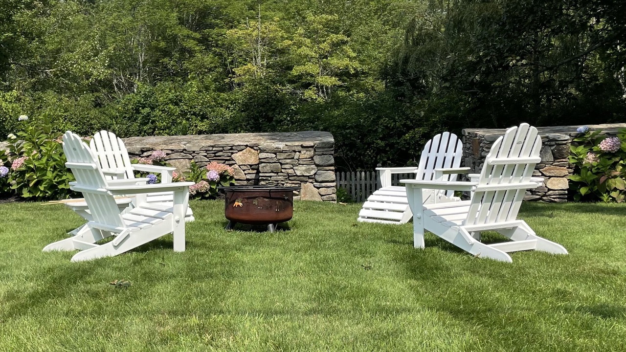 Photo of Outdoor in Granite Point