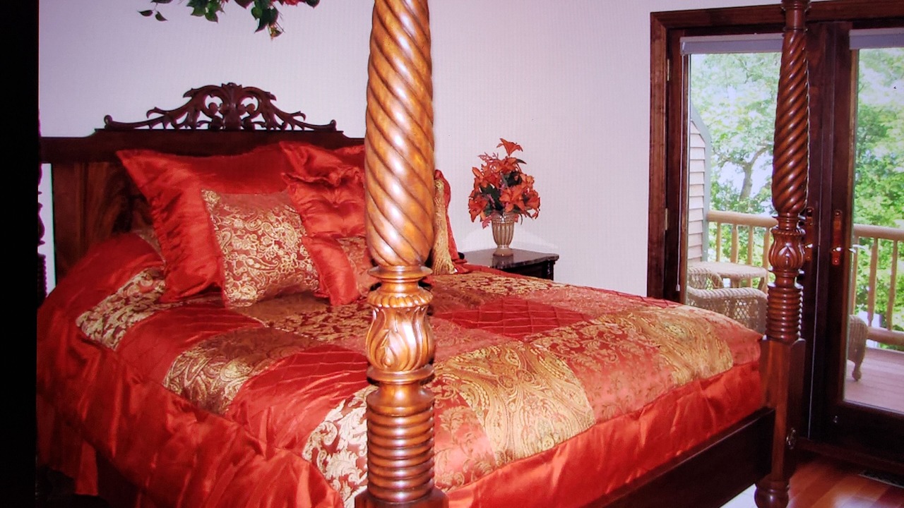 Photo of Bedroom in Bolton Landing