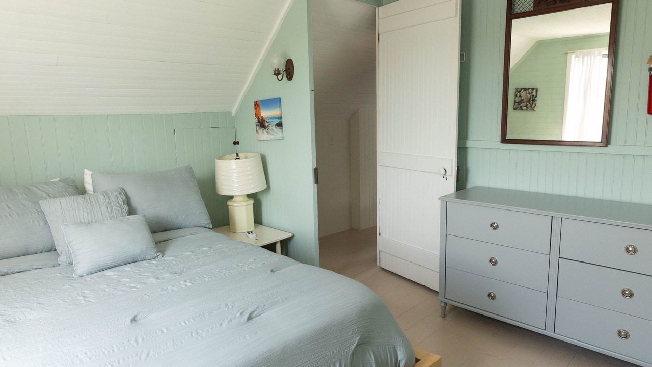 Photo of Bedroom in Ocean Beach