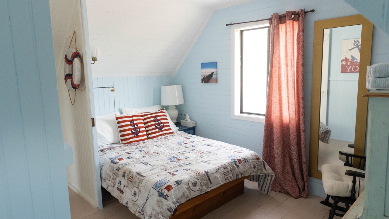 Photo of Bedroom in Ocean Beach