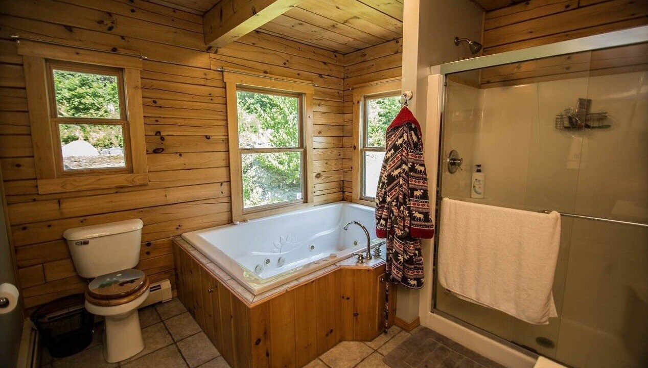 Photo of Bathroom in Ellsworth
