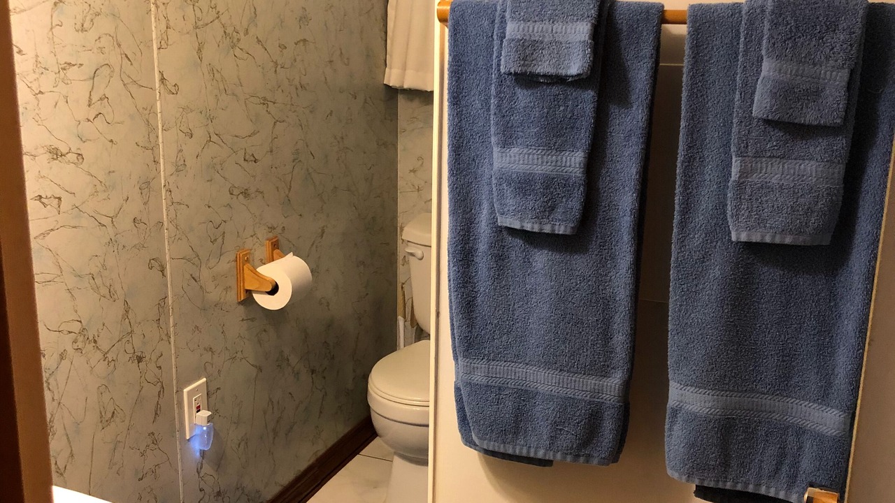 Photo of Bathroom in Pymatuning Central