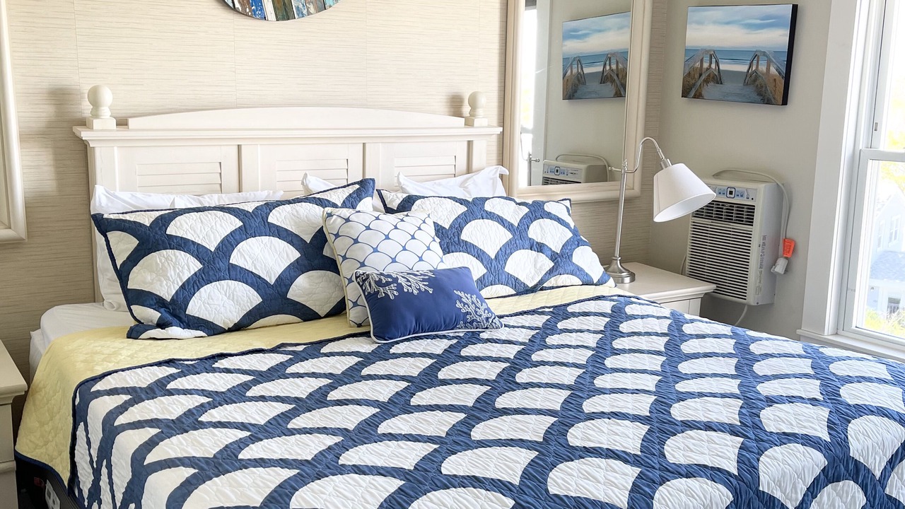 Photo of Bedroom in Ogunquit