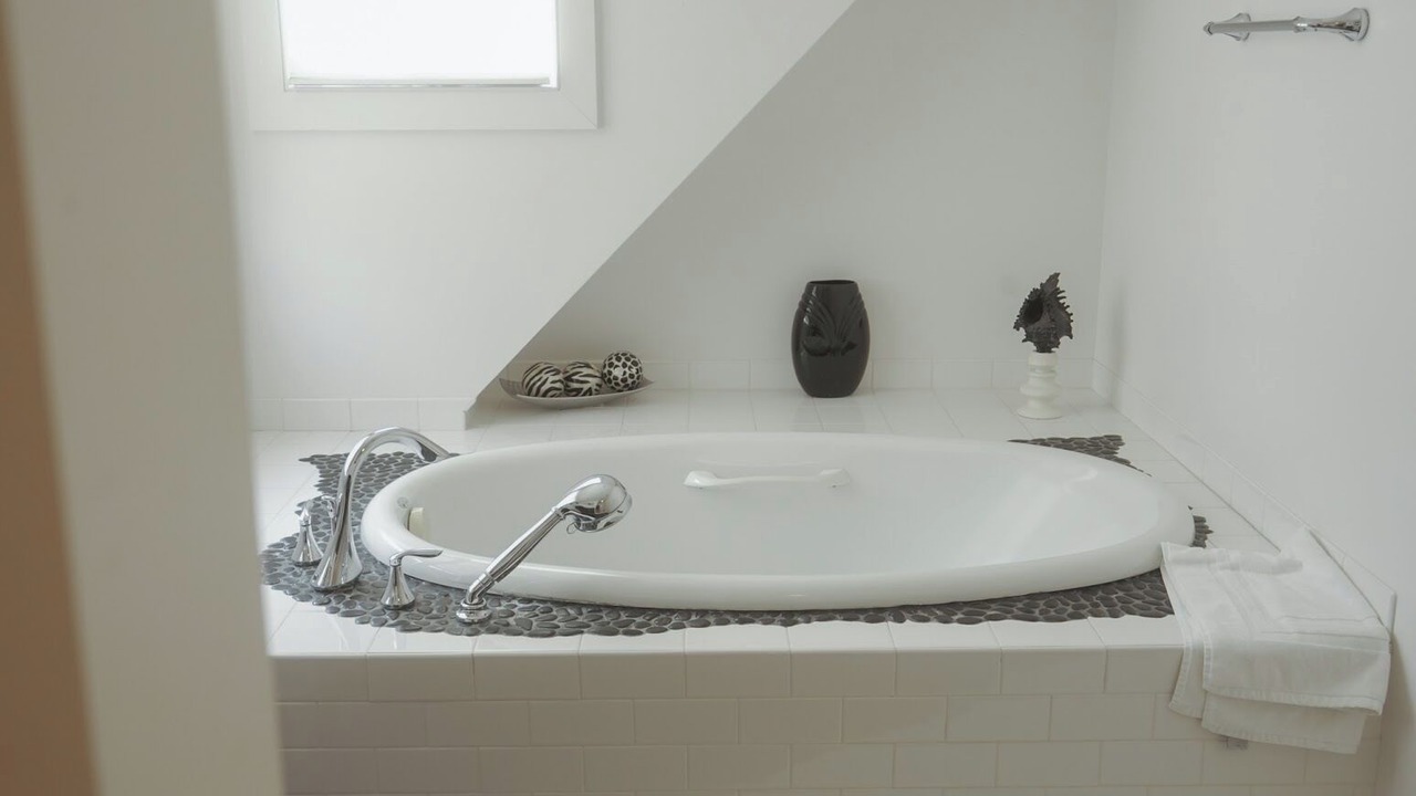 Photo of Bathroom in Old Saybrook