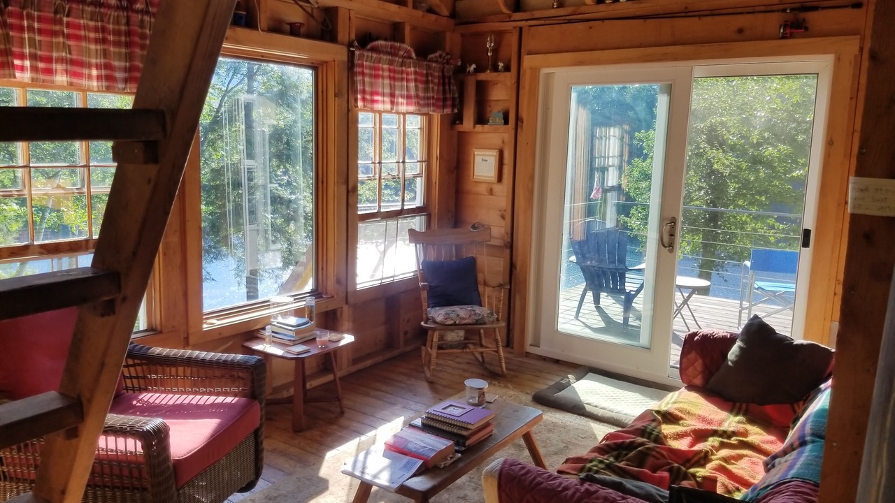 Photo of Livingroom in Eden