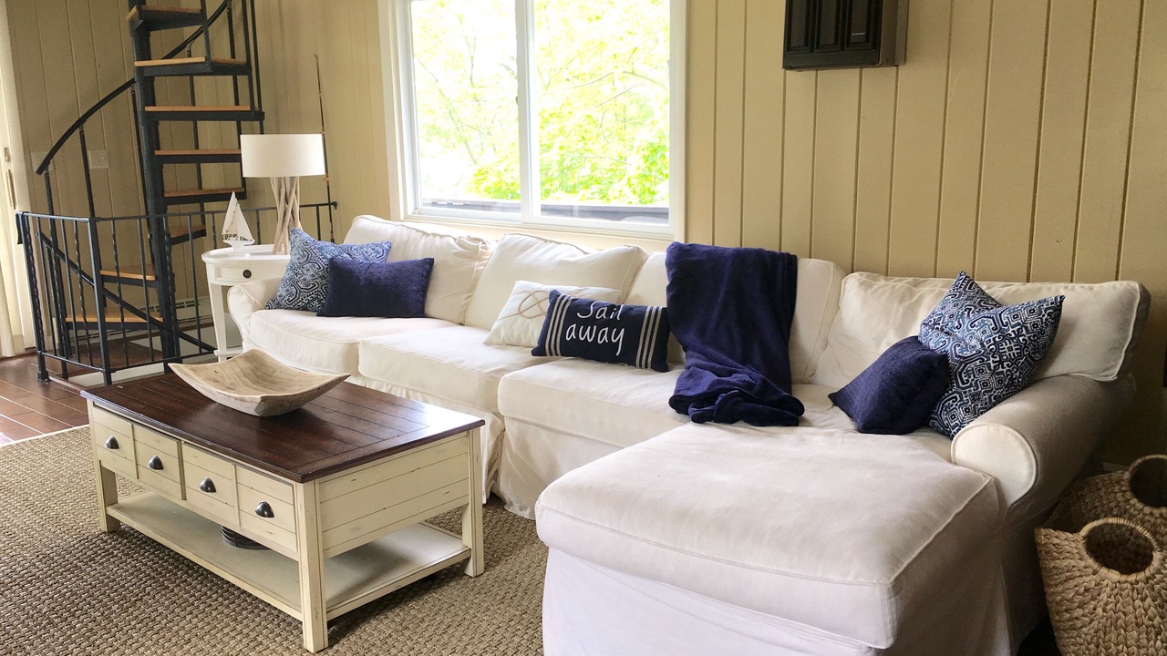 Photo of Livingroom in Town of Putnam