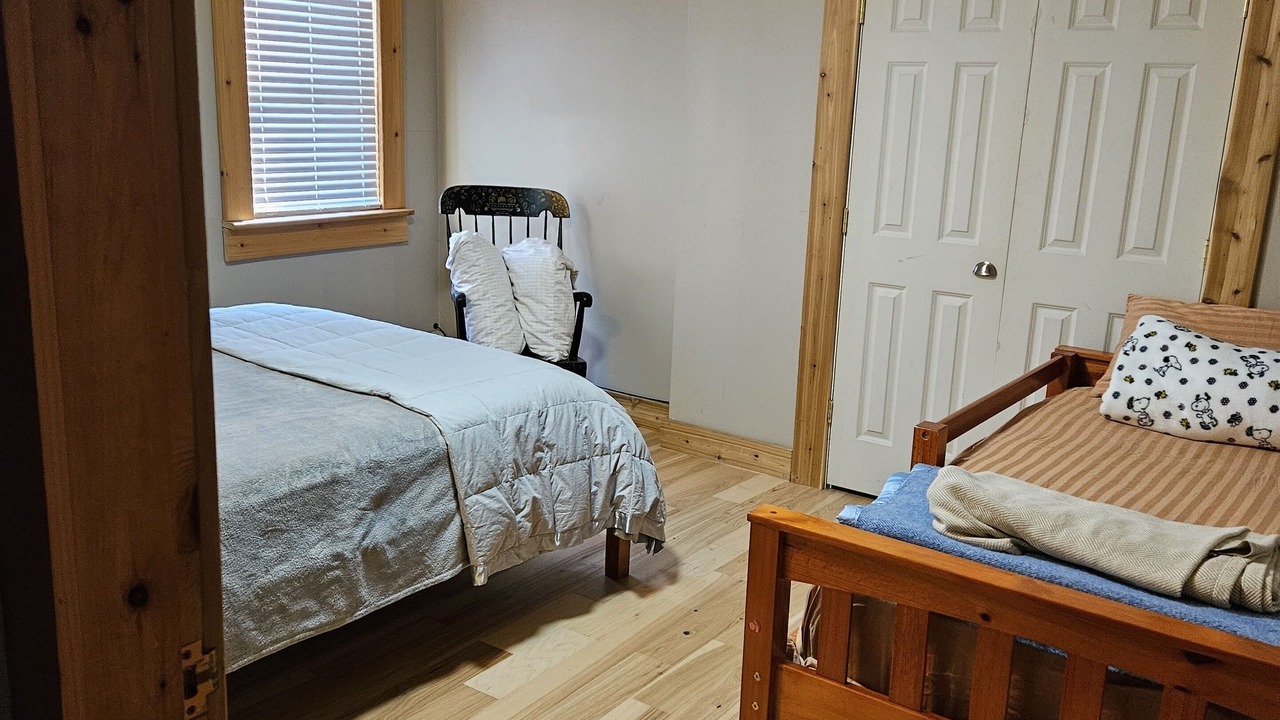 Photo of Bedroom in Stark
