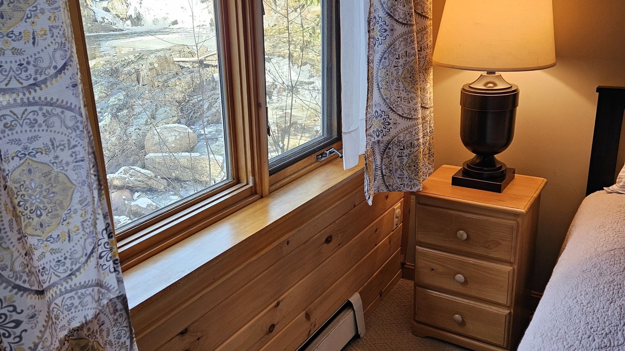 Photo of Bedroom in Stark
